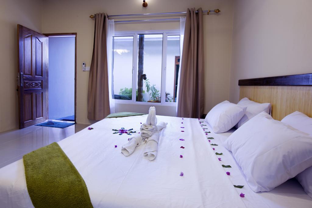 מלון Ari Heaven Thoddoo Maldives מראה חיצוני תמונה